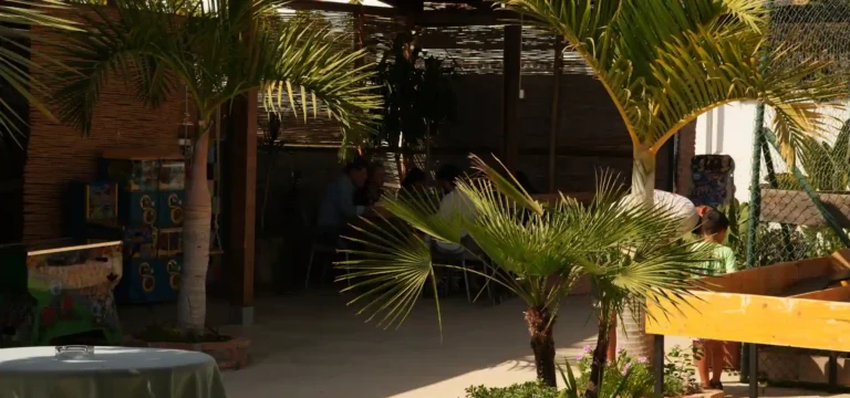 Restaurante cerca de las cuevas del tesoro